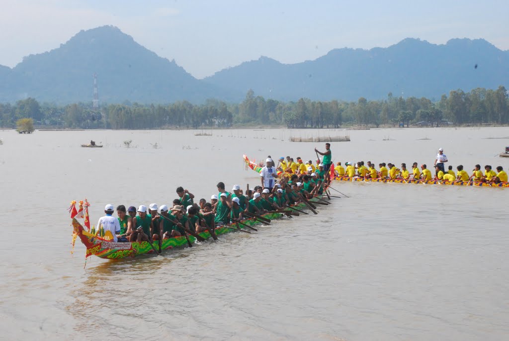 Nhơn Hưng, Tịnh Biên, An Giang, Vietnam by Pon Lư-ពេជ្រពន្លឺ