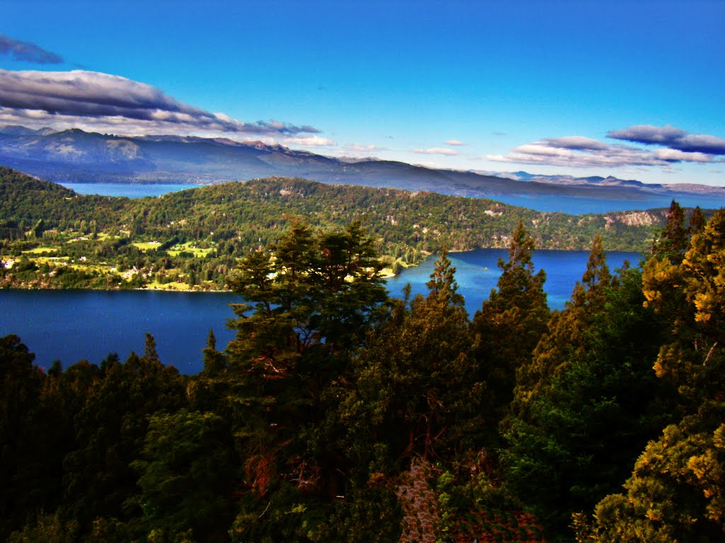 Vista del Lago Nahuel Huapi by Juan Antonio Ferraro