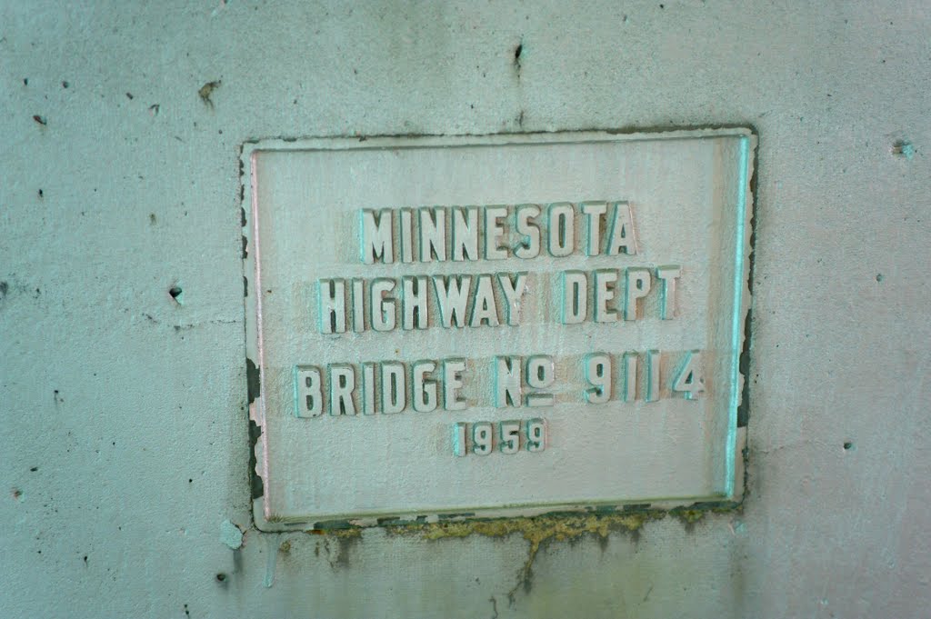 Night Crossing of the Chippewa River through a 1959 Parker Through Truss Bridge - Montevideo, MN - October 30th, 2011 by mnragnar