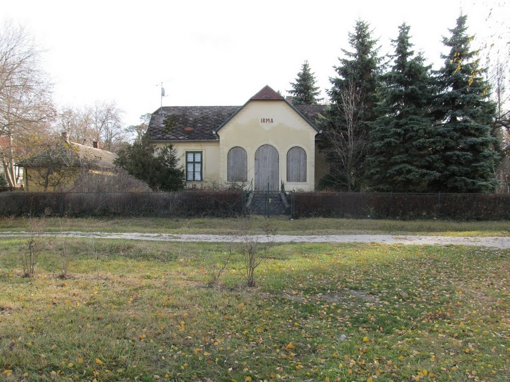 201112061243 Balatonszemes, a valamikori Vigadó étterem romjai közelében by Harmadik