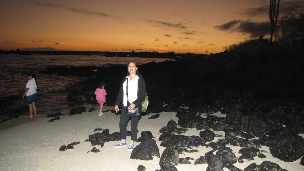 Sunset in "La Playita" in Charles Darwin Research Station by Carlos Rodriguez-Con…