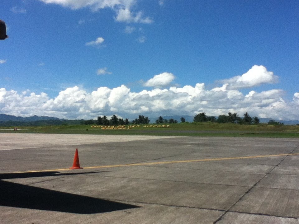 Lumbia Airport by aeinosante