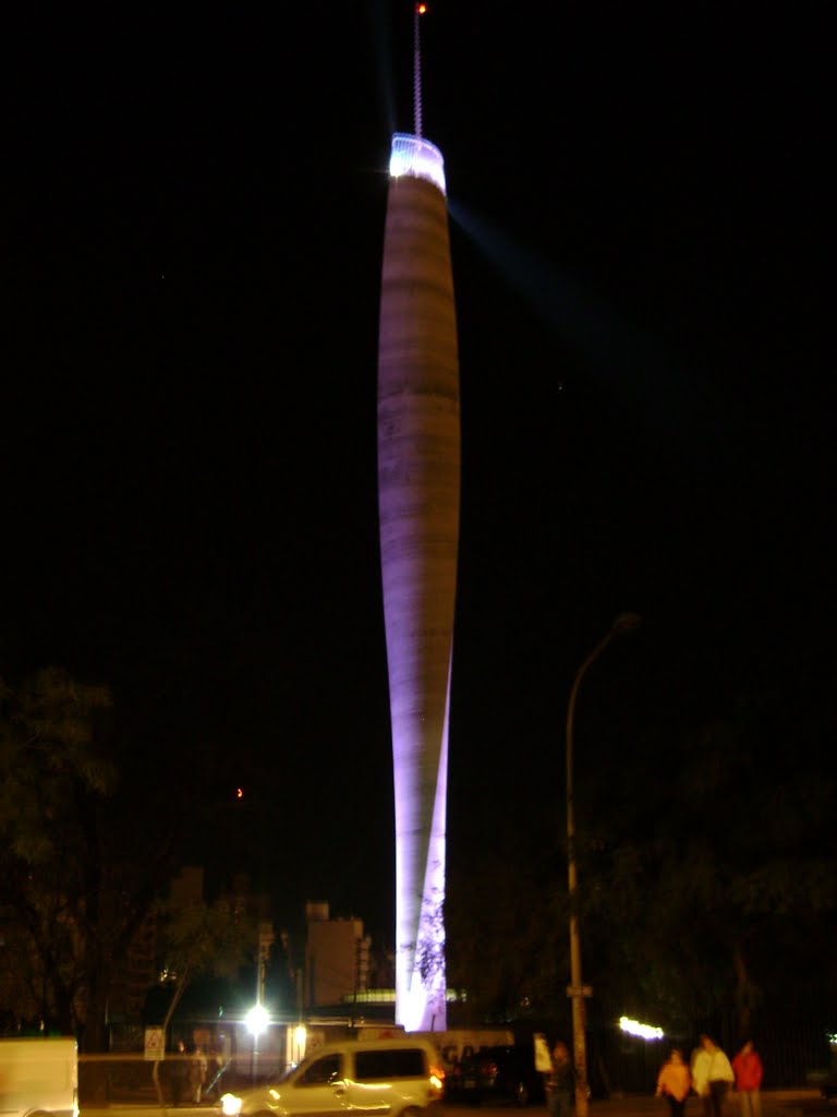 Faro del Bicentenario by Marcelo Rodríguez