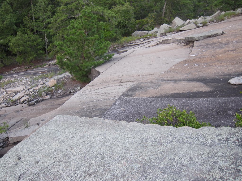 Stone Mountain Park by bryanf