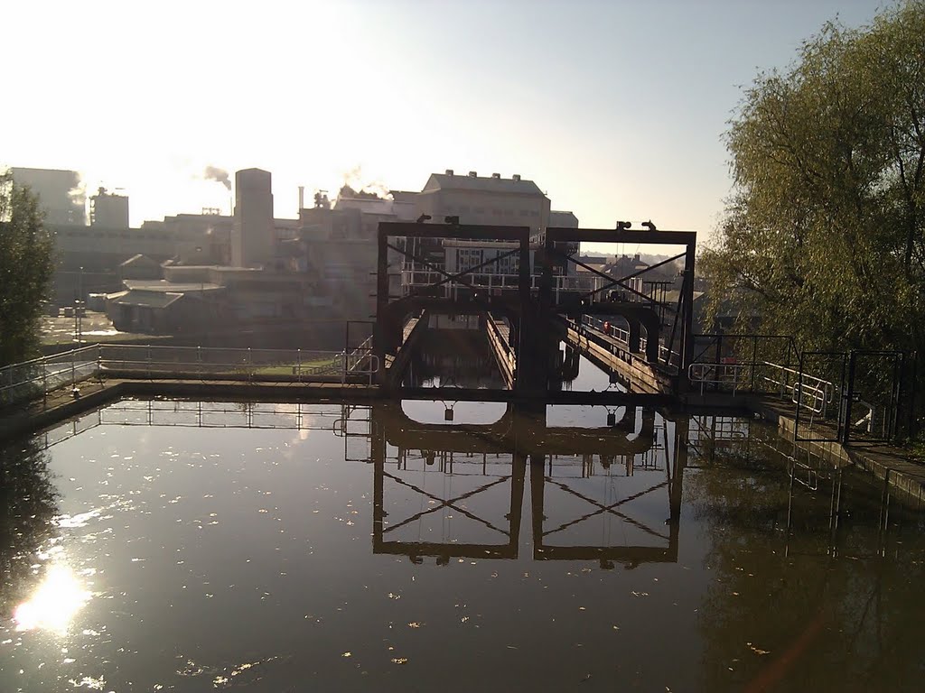 Anderton Boat Lift by Duncan Stewart