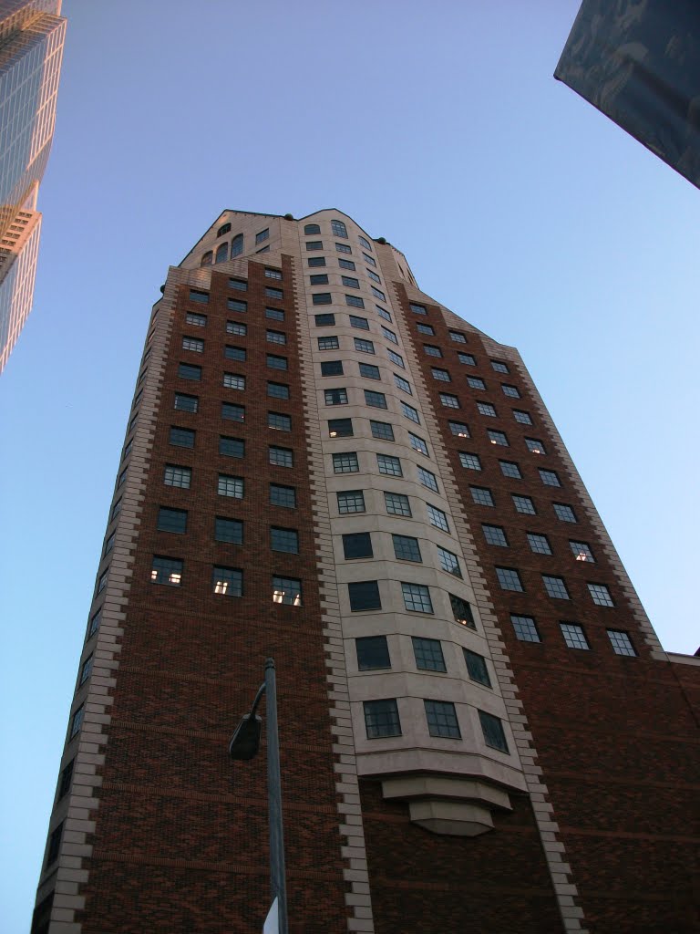 Millennium Biltmore Tower (11-2011) by olivella ferret