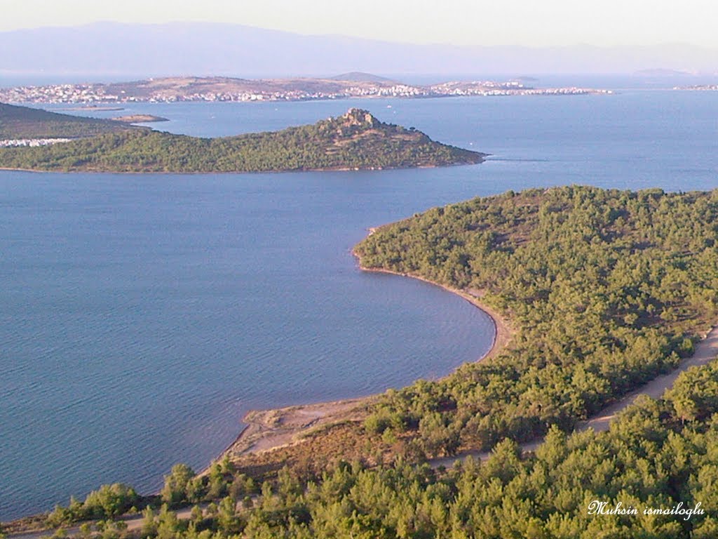 AYVALIK ŞEYTAN SOFRASINDAN GÖRÜNTÜ by Muhsin İsmailoğlu