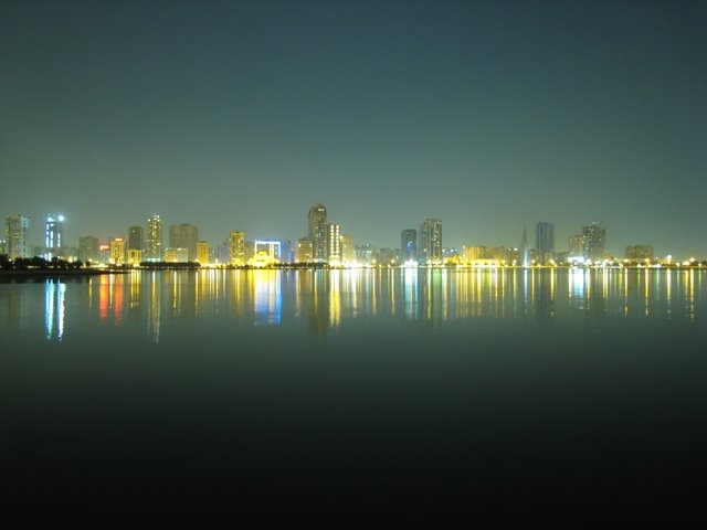 Sharjah UAE Lake by MohammedYehya