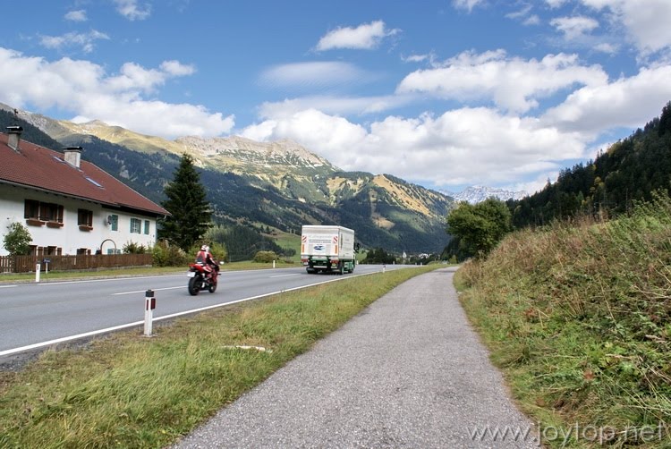 Garmisch Partenkirchen 2008.10 by Joytop