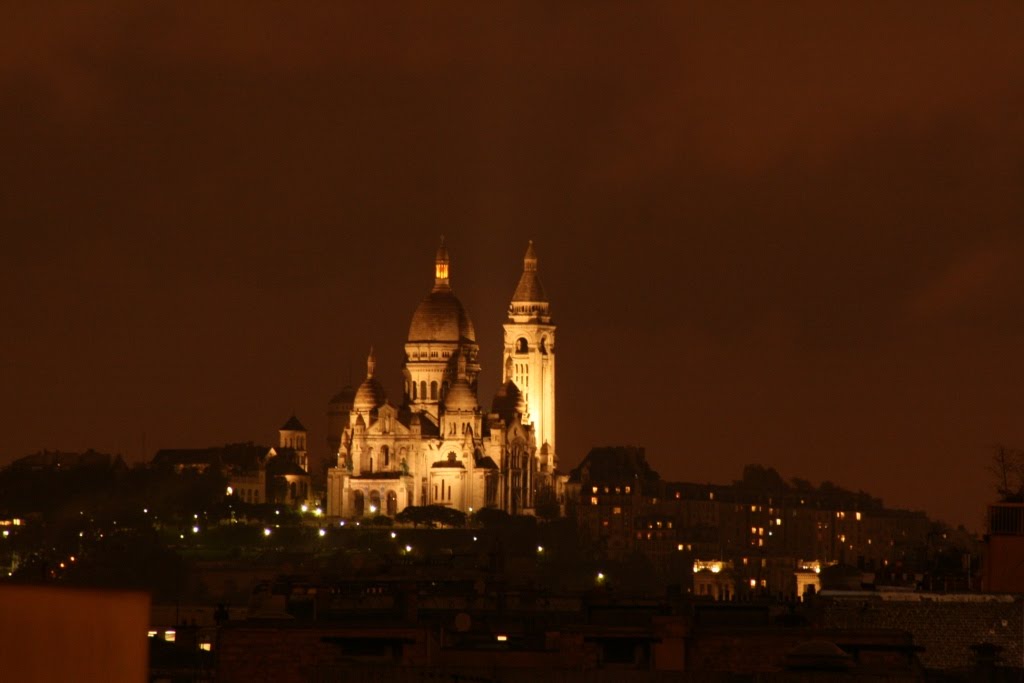 Basilique du Sacré-Cœur from Bastille by stufossil