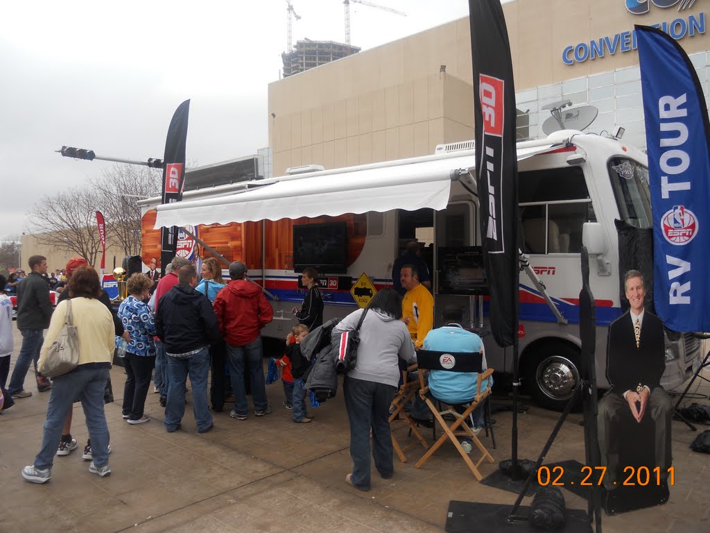 ESPN Bus Outside of the OKC Arena by zc.releford