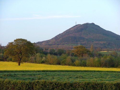 The Wrekin from Cressage 5 by Qameraman