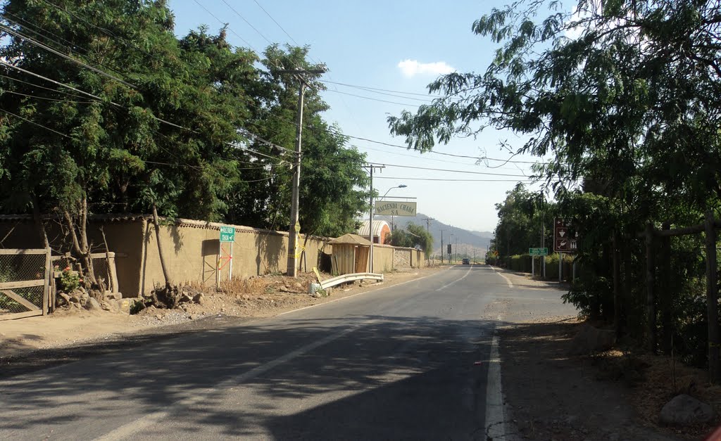 Cruce Hacienda Chada r.c.a. by Rafael Castillo