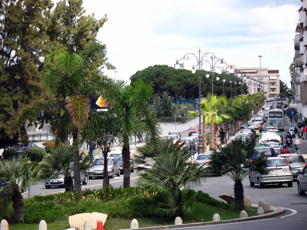 Reggio Calabria - Lungomare* by Bellisario Fasano