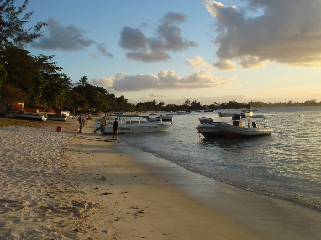 Trouaux biches beach by roy cuff