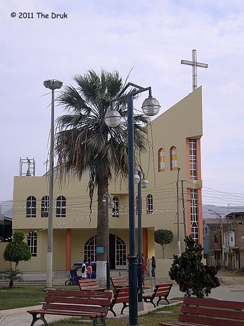 Iglesia de San Jacinto by The Druk