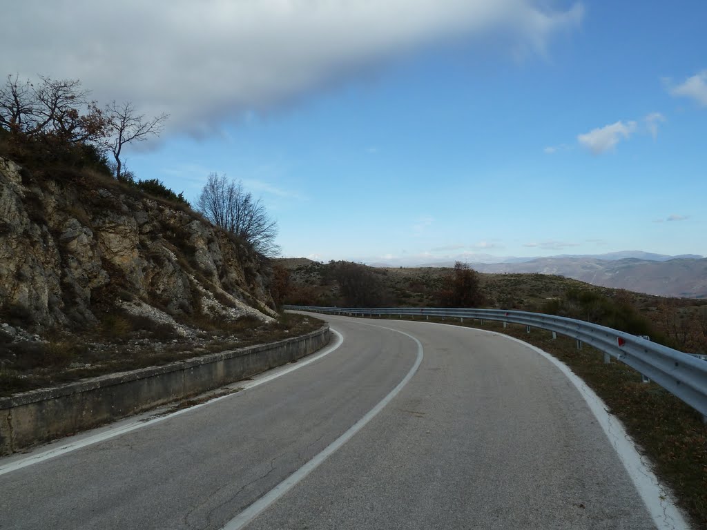 SS5-Tiburtina km 145 (Forca Caruso) by Jedan58