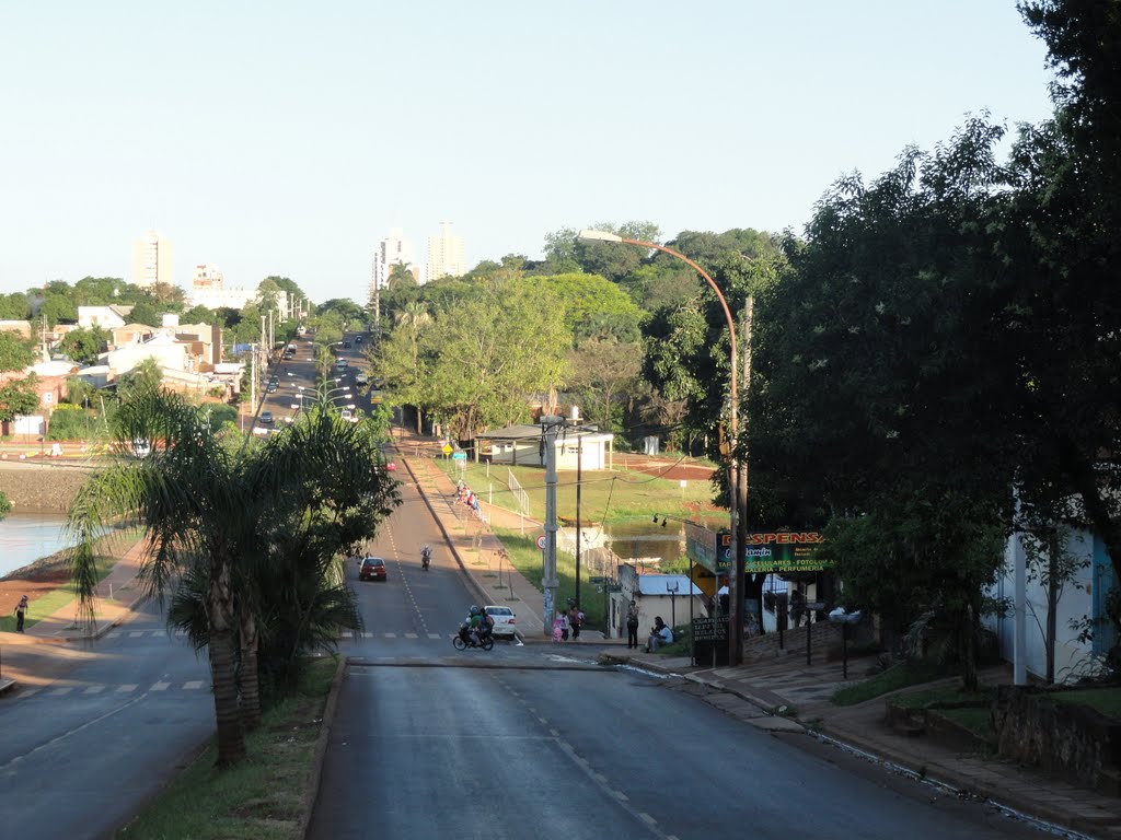 Avenida Urquiza desde Miño hacia el este. by chaporriste