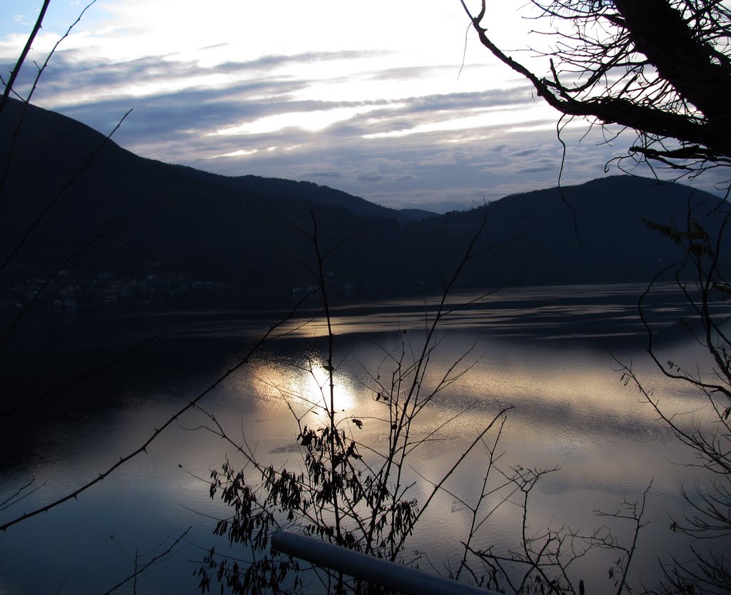 Winterlake (10-12-2011) by Marco Carnelli