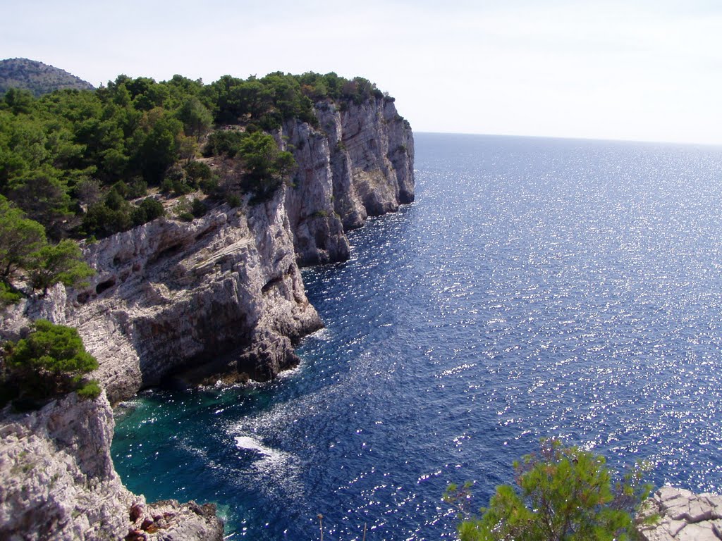 Sehenswerte Steilküste bei Dugi Otok by Dusty68