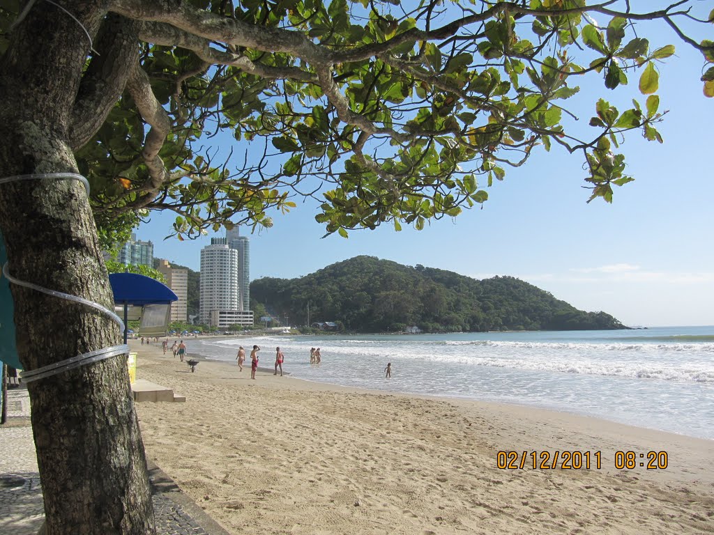 Balneario camboriu Vista Pontal norte by Modesto Silva