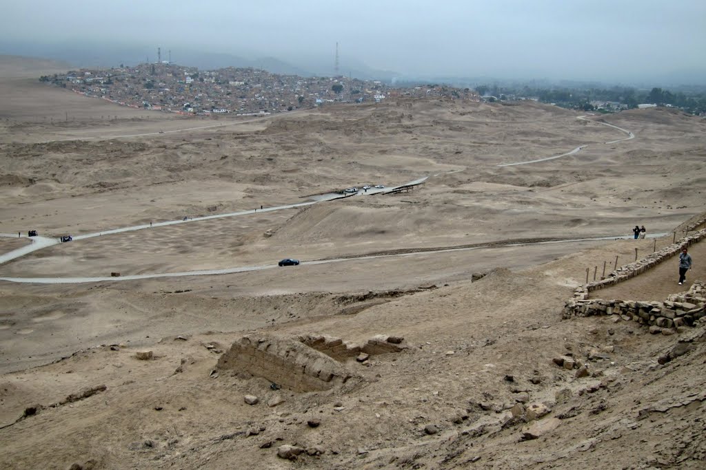 El Templo del Sol, Pachacamac, Lima by rdavor