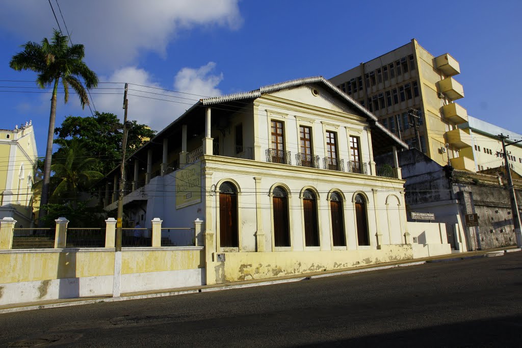 Solar Bela Vista em Natal by Wilson Alcaras