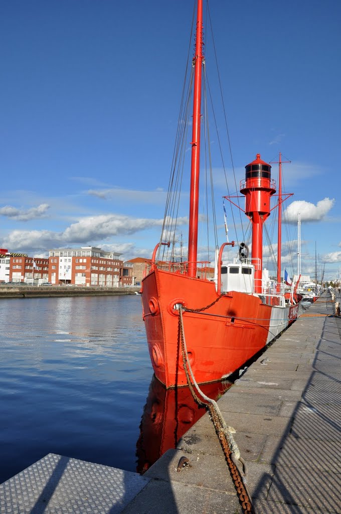 Bateau-feu Le Havre by Christian Zaber