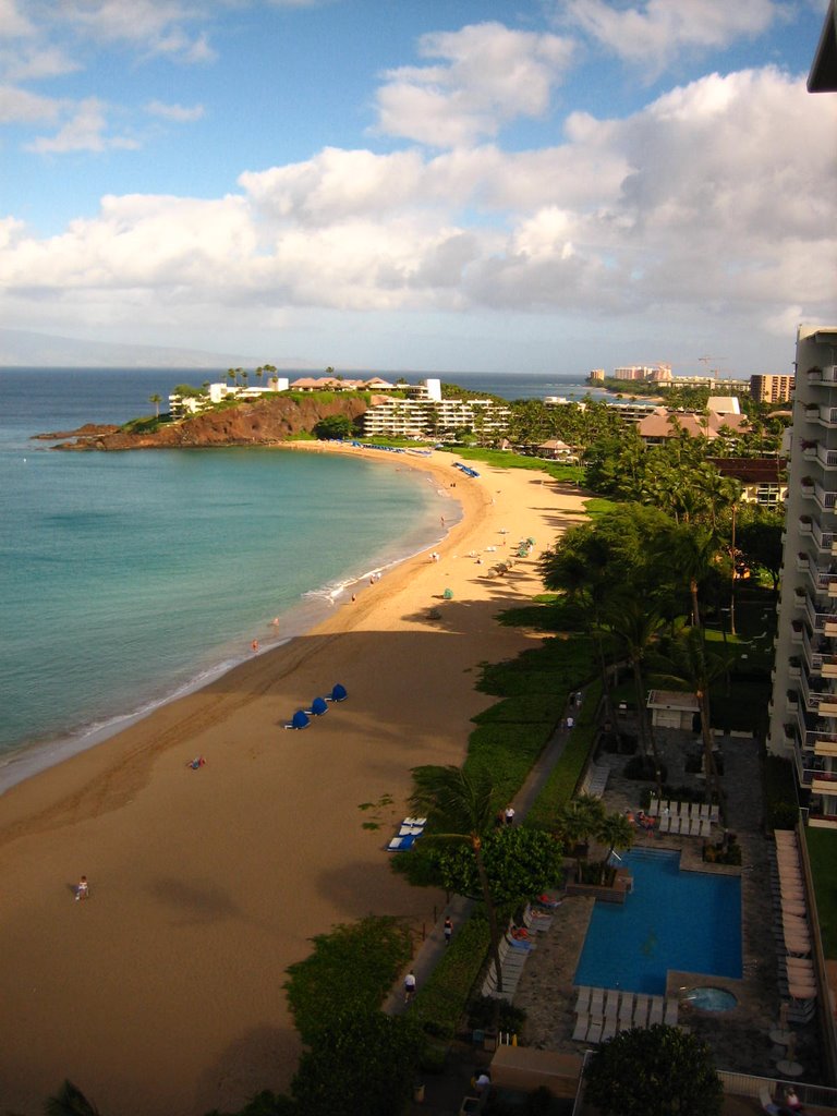 Kaanapali looking towards Blark Rock by Mycroft Holmes