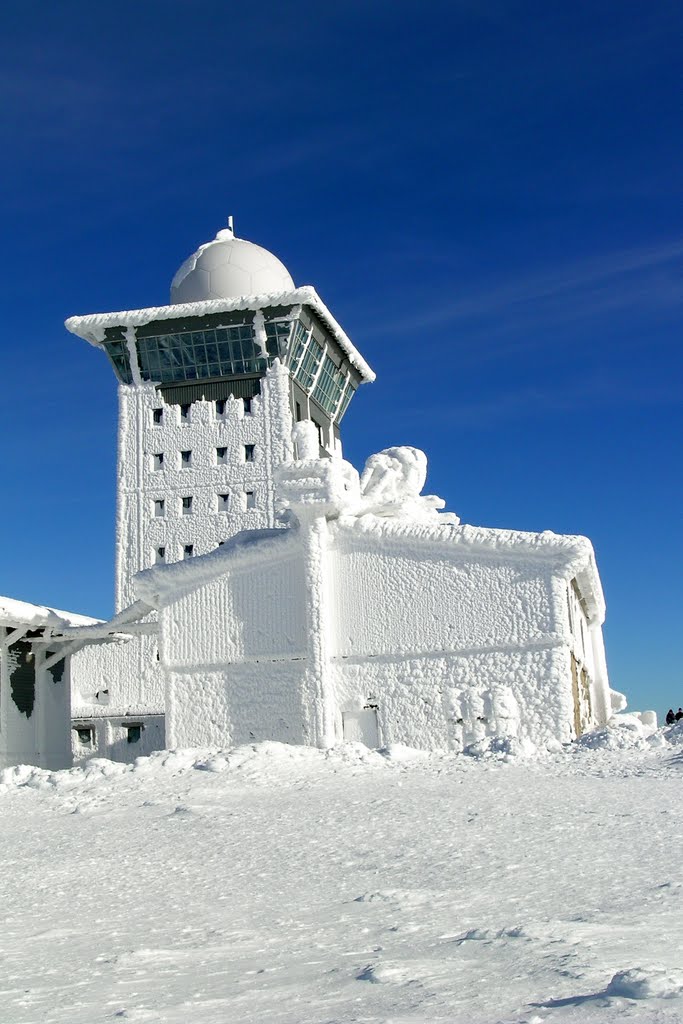 Brocken - Hotel by Burkhard Foltz