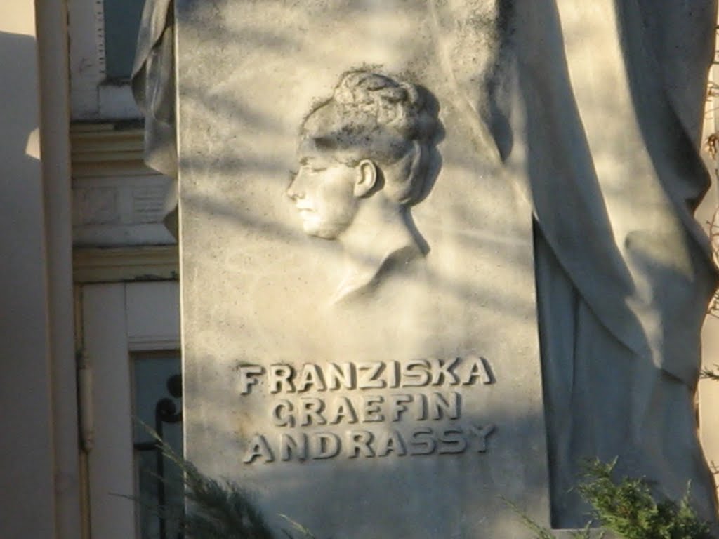 Villa hohe warte; menschenfreundin gräfin andrassy by klvienna