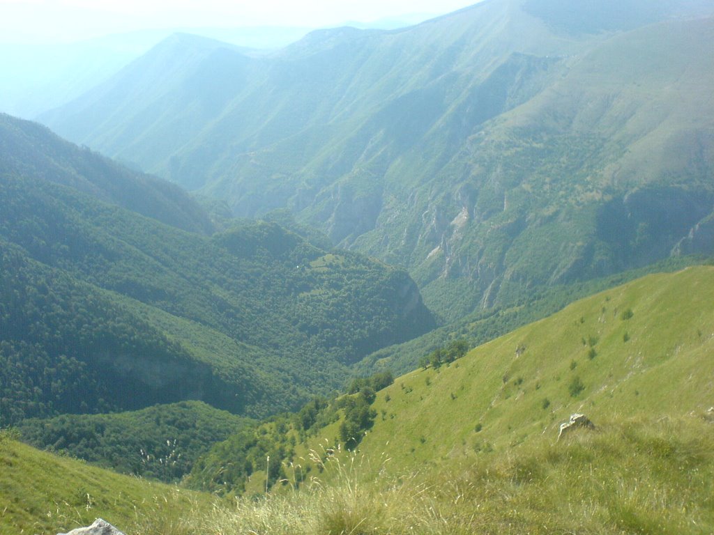 Kanjon Rakitnice - Pogled sa Visočice by ahmed_lav