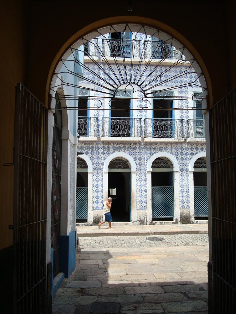 Portugal St. viewed from Praia Grande Market by Emiliano Homrich