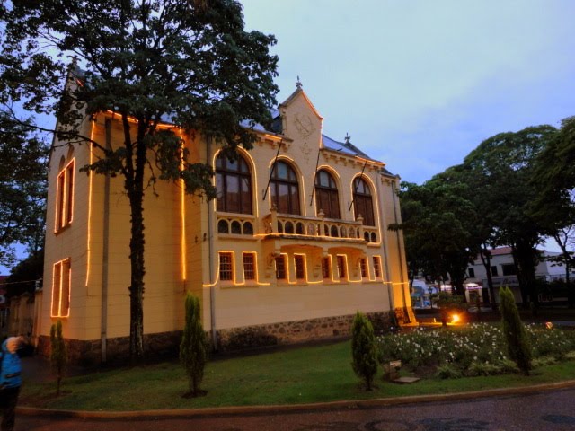 Casa da Cultura iluminada by LpsPps