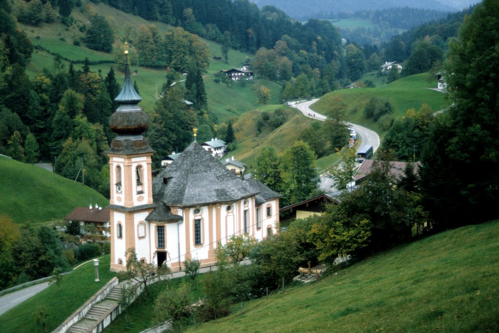 Maria Gern by Fred Henstridge