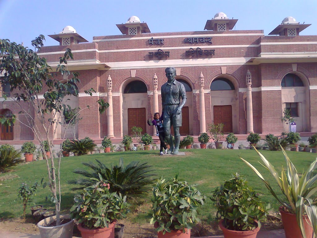 Major Dhyan Chand Stadium, New Delhi by suchitaxaxa