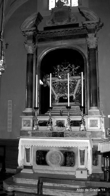 Garfagnana - Pieve Fosciana - Chiesa di San Giovanni Battista, Particolare by Aldo de Grazia