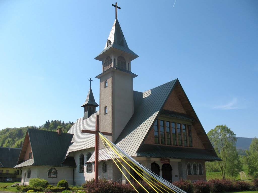 Kościół Matki Bożej Nieustającej Pomocy w Zawoi Wilcznej by aaa interiapl