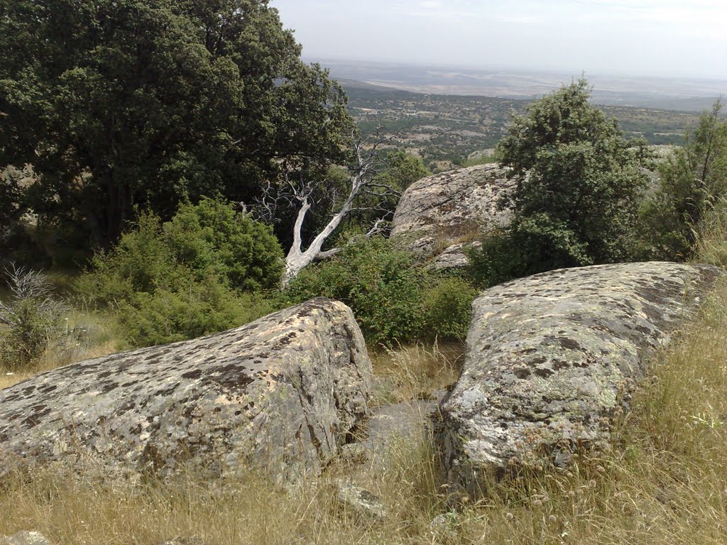 La Cabrera - El Cerro de la Cabeza by Andy Rodker