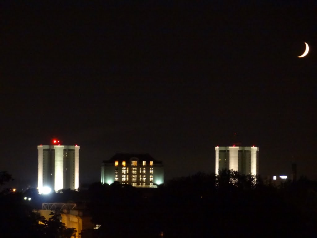 Thompson Library, the Towers and the Moon by McSky