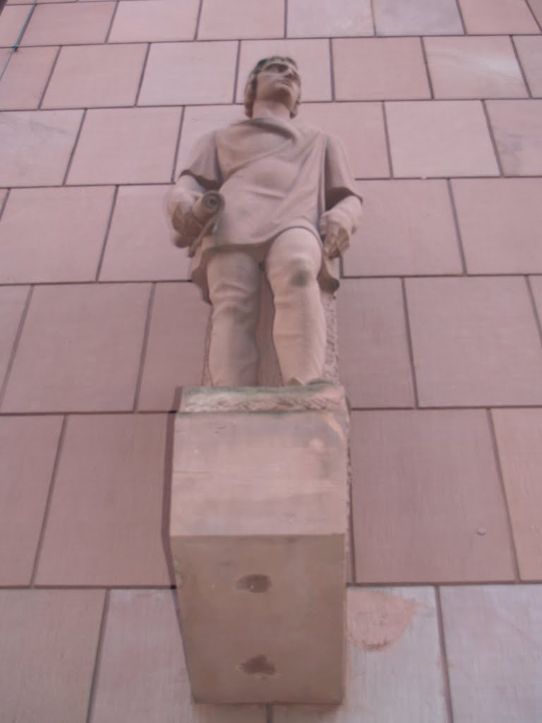 Statue, Walzstahlhaus·II, Düsseldorf by Gorka Aranzabal