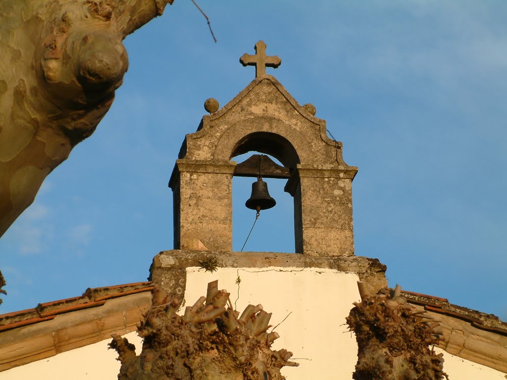 Capilla de Vega (Sariego, Asturias) by La Comarca de la Sidra