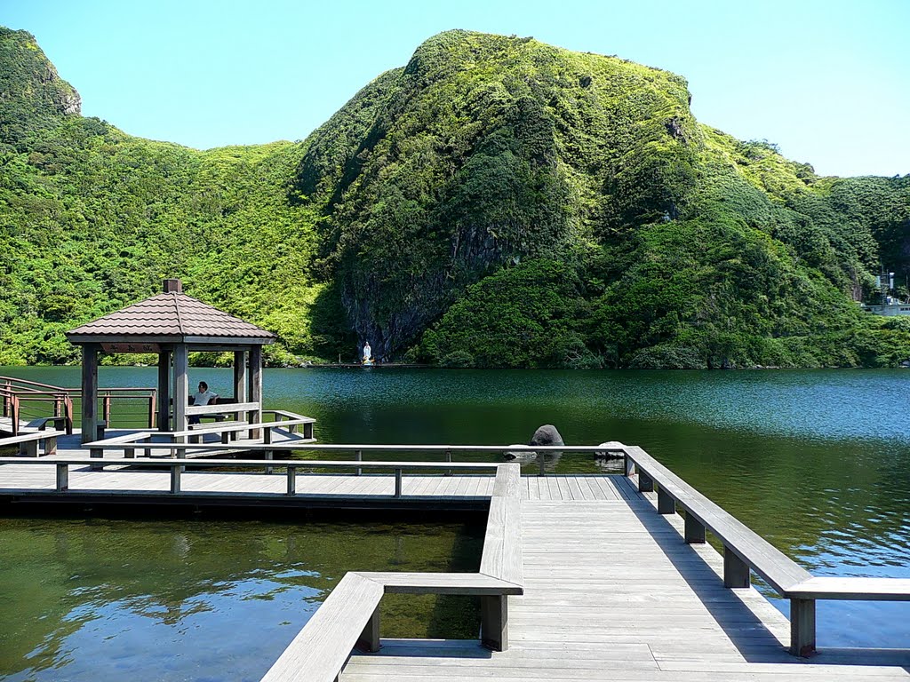 Turtle Tail Lake 龜尾湖 by lienyuan lee