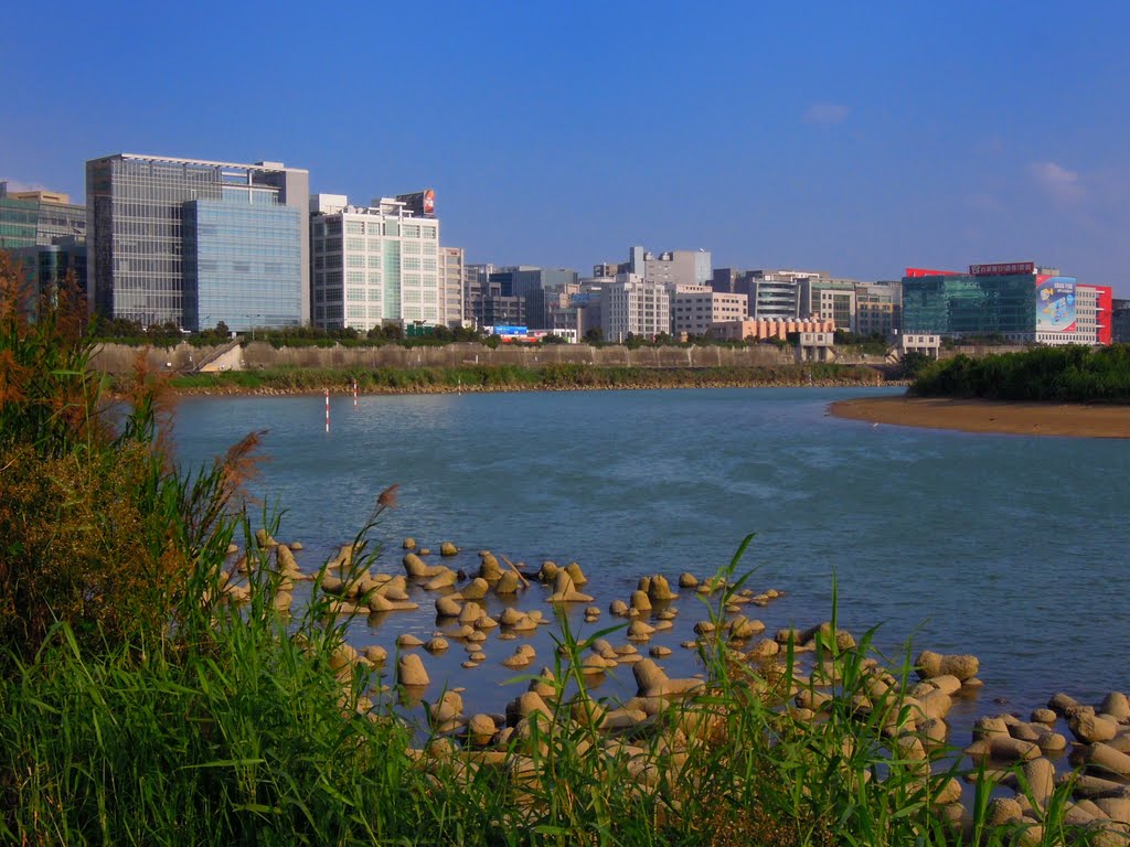 Riverside 美堤河濱公園,台北市 by SSKKBB