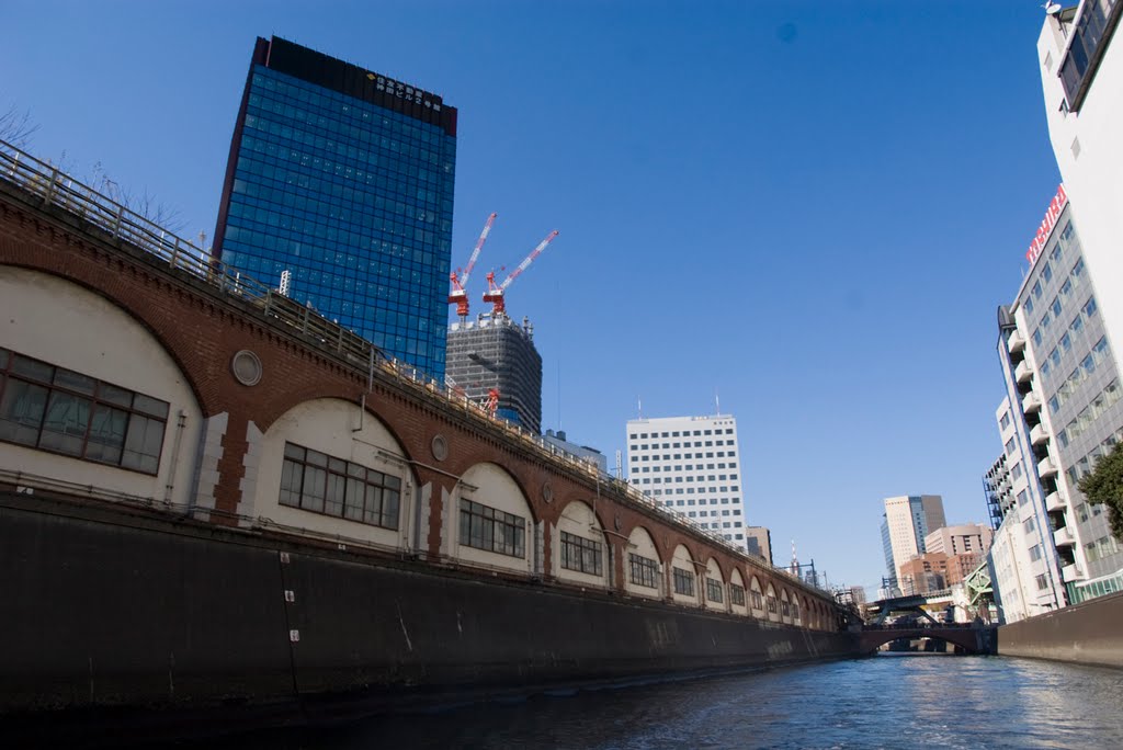 Kanda river / 神田川 by T SATO