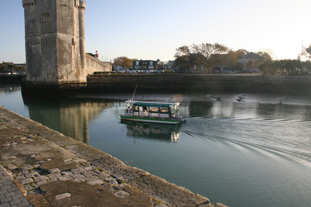 Francia la rochelle by pasquale perfetto