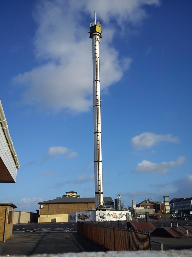 Rhyl Skytower by dai-roberts of mosty…