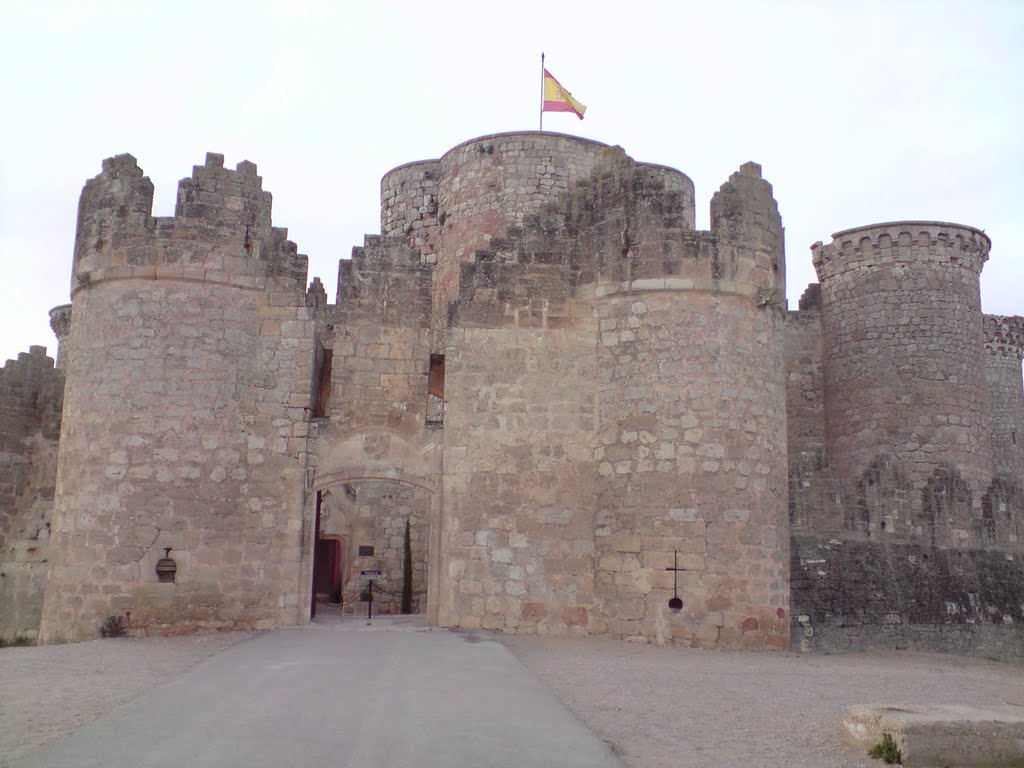 Puerta Castillo by Pedro Garrido