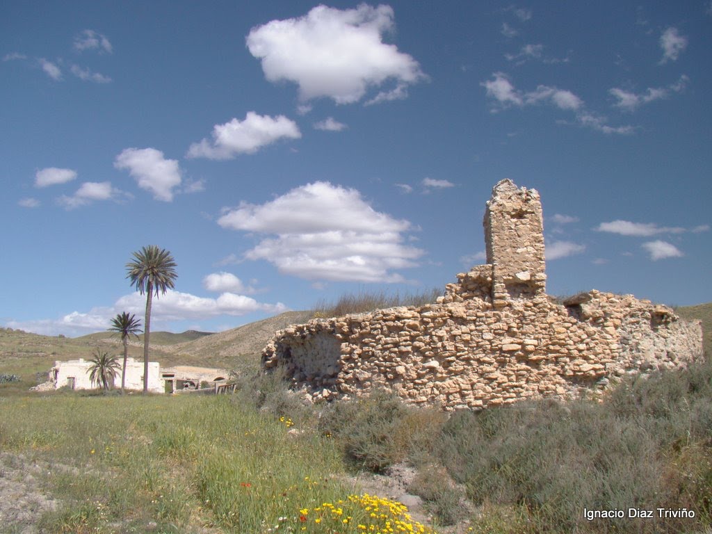 Cortijo camino del Plomo by Ignacio Diaz Triviño