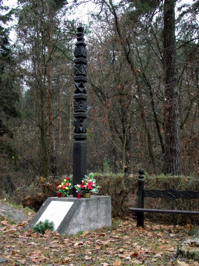 Zwierzyniec,pomnik Powstańców Styczniowych.Monument to January Insurgents. by Tomasz K47